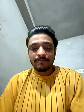 Chintu2408 online show from November 2025 04:40:01 PM