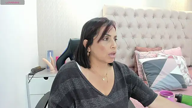 GochitaWild online show from March 2026 08:32:01 PM