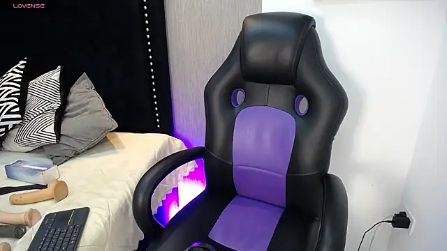 GochitaWild online show from March 2026 01:24:01 PM