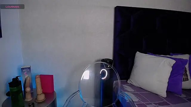 GochitaWild online show from September 2025 07:57:01 PM