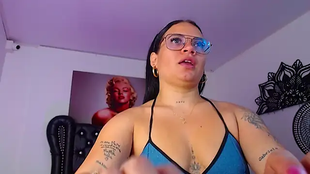 Snapshot of Taliana36 chatting on March 2025 01:13:02 PM Taliana36 online show from March 2025 01:13:02 PM