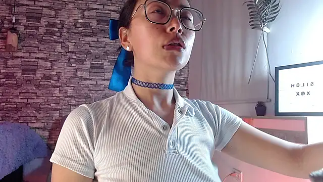 Luna 7 777 online show from May 2026 06:20:02 AM