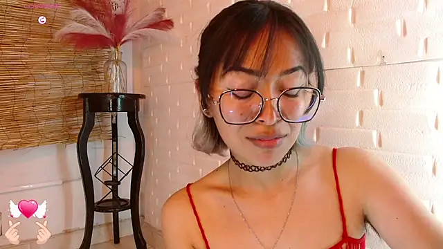 Luna 7 777 online show from February 2026 05:29:01 AM