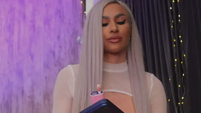 KarlaBart online show from January 2026 08:15:01 PM