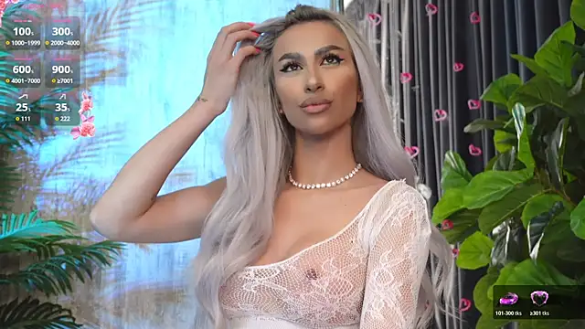 Snapshot of KarlaBart chatting on November 2025 07:57:01 PM KarlaBart online show from November 2025 07:57:01 PM