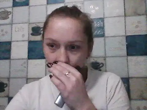 Snapshot of Anna_wey chatting on December 2025 06:09:02 PM Anna wey online show from December 2025 06:09:02 PM