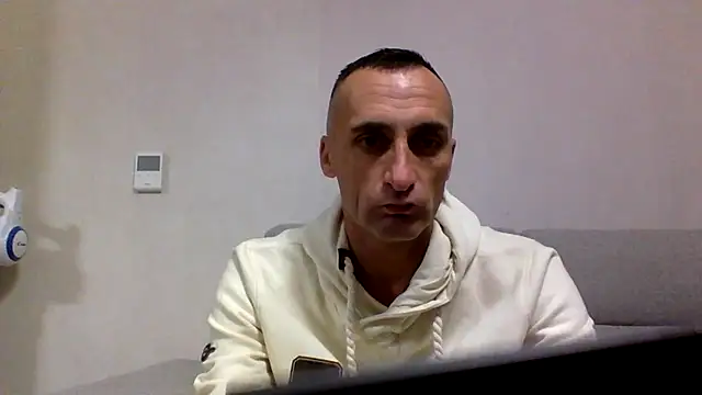 Snapshot of ANGELSANTAMARIA- chatting on October 2025 10:33:01 PM ANGELSANTAMARIA- online show from October 2025 10:33:01 PM