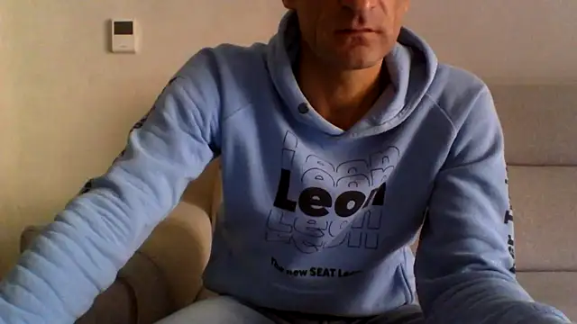 Snapshot of ANGELSANTAMARIA- chatting on October 2025 12:17:02 PM ANGELSANTAMARIA- online show from October 2025 12:17:02 PM