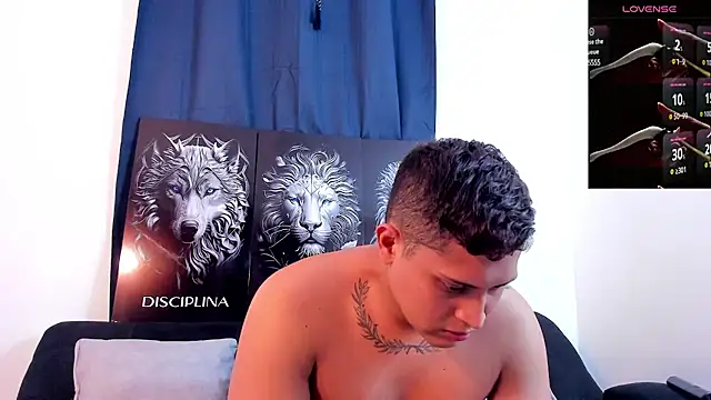 Snapshot of JohanSmith chatting on February 2025 05:41:01 PM JohanSmith online show from February 2025 05:41:01 PM