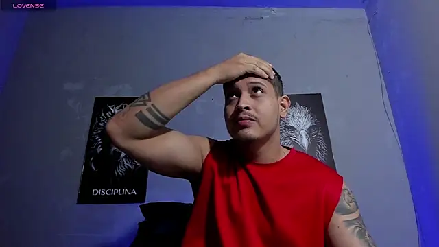 JohanSmith online show from February 2026 01:27:01 AM