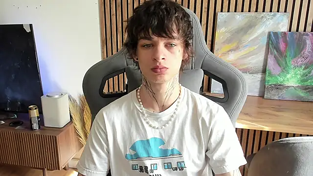 Snapshot of Original_Oliverrgroove chatting on July 2026 06:25:02 AM Original Oliverrgroove online show from July 2026 06:25:02 AM