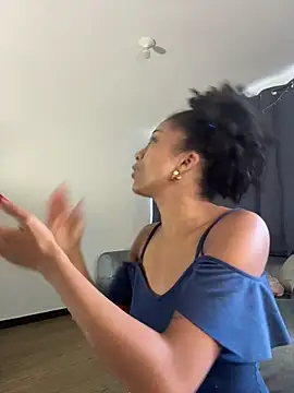 kiryB online show from December 2025 05:03:01 PM