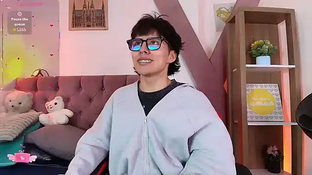 PepperTwink online show from February 2026 04:16:02 PM