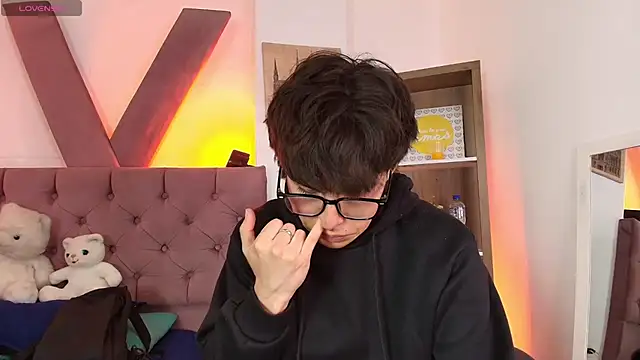 PepperTwink online show from March 2026 04:10:01 PM