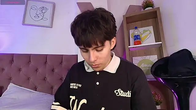 PepperTwink online show from October 2025 04:17:01 PM