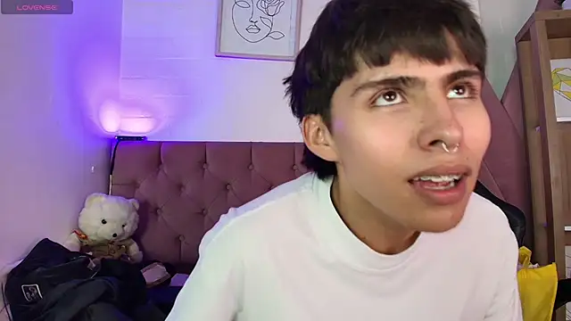 PepperTwink online show from November 2025 06:56:02 PM