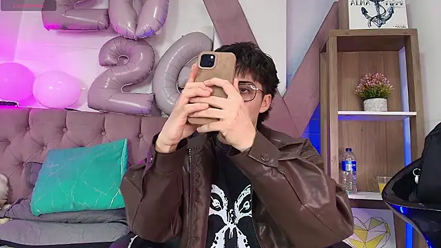 PepperTwink online show from January 2026 04:21:02 PM