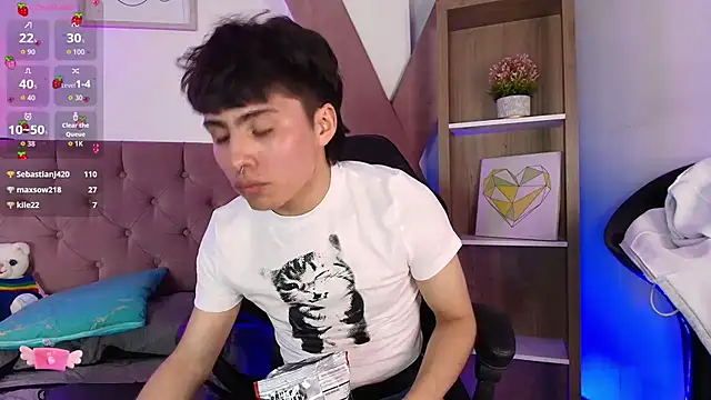 PepperTwink online show from December 2025 05:45:01 PM