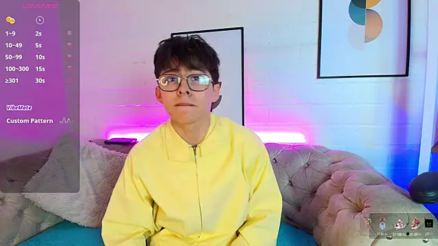 PepperTwink online show from March 2025 02:21:02 PM