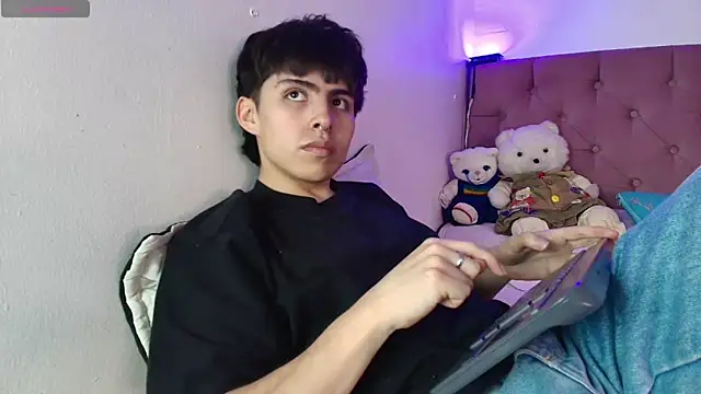 PepperTwink online show from October 2025 03:55:02 PM