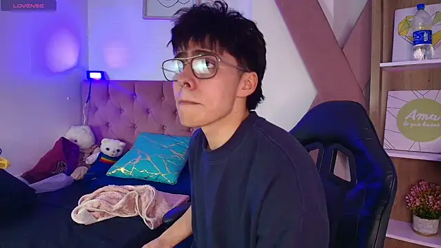 PepperTwink online show from October 2025 04:54:02 PM