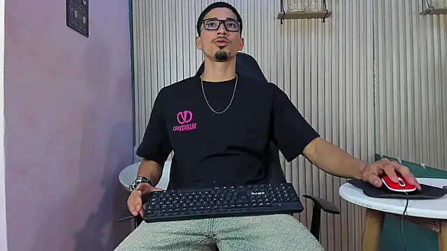 Becker2  online show from January 2026 03:38:01 PM