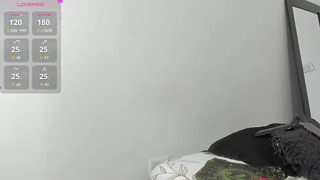 andrea cherryy online show from April 2026 07:40:02 PM