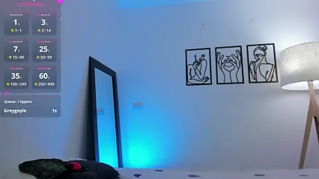 andrea cherryy online show from April 2026 07:48:01 PM