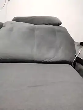 yannaluuxehot online show from October 2025 10:45:01 AM