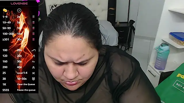 Snapshot of Aaliyah11 chatting on October 2025 02:34:01 AM Aaliyah11 online show from October 2025 02:34:01 AM