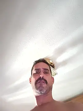 Snapshot of jonymoreno chatting on December 2025 10:36:01 AM jonymoreno online show from December 2025 10:36:01 AM