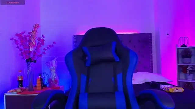 Nikkenyx online show from March 2026 02:16:01 AM