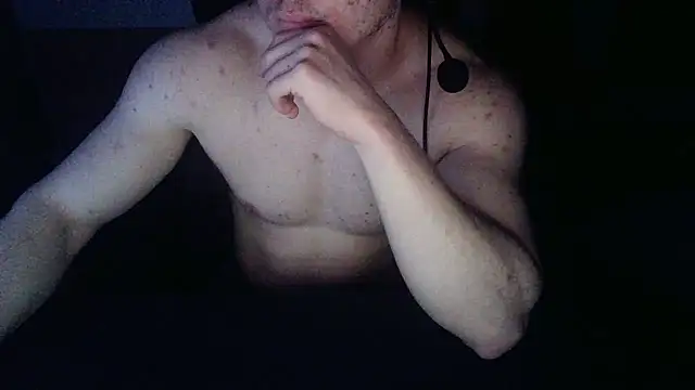 kissspls online show from March 2025 08:14:01 PM