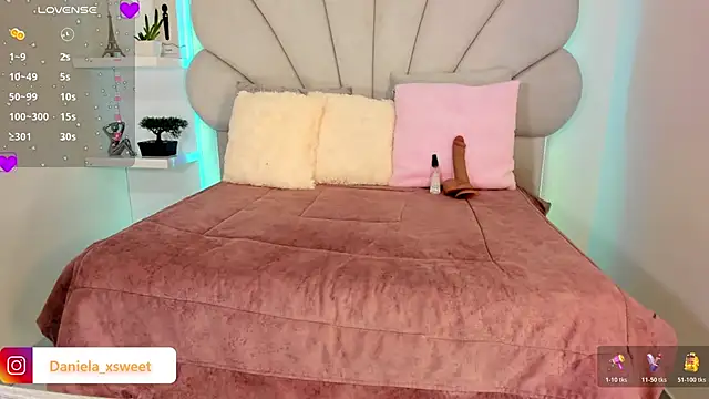 Danielaangelina online show from February 2026 06:11:01 AM