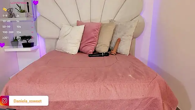 Danielaangelina online show from March 2026 05:52:02 AM