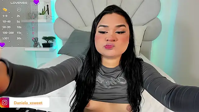 Danielaangelina online show from February 2026 05:16:02 AM