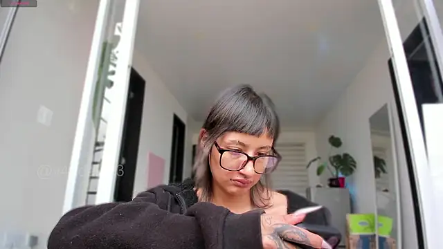 ggor4w33 online show from February 2026 11:31:02 AM