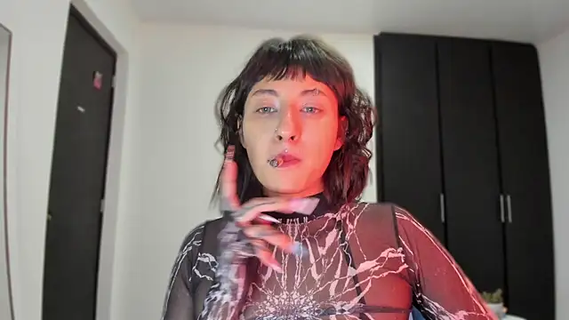 ggor4w33 online show from October 2025 12:28:01 PM