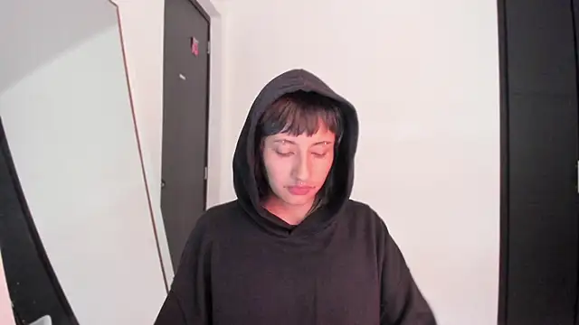 ggor4w33 online show from November 2025 11:54:02 AM