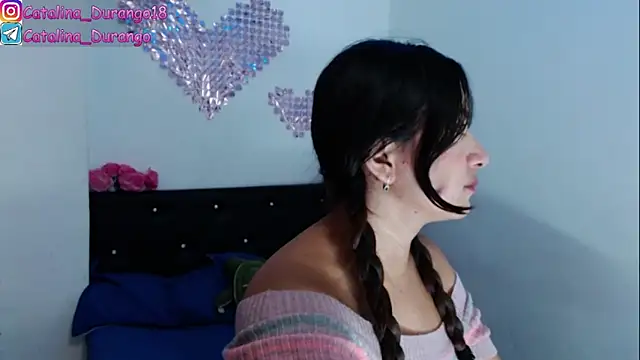 Catalina Durango1 online show from February 2026 09:32:01 PM