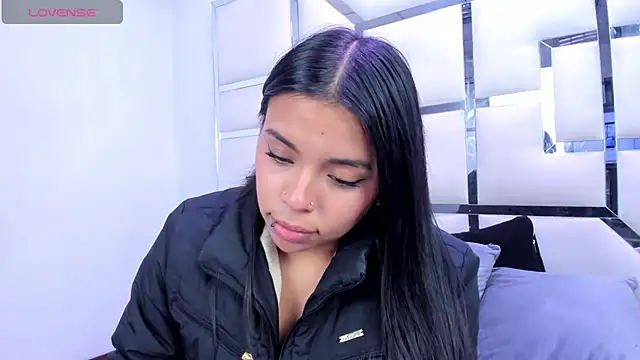 ZoeWan69 online show from February 2026 03:08:02 AM