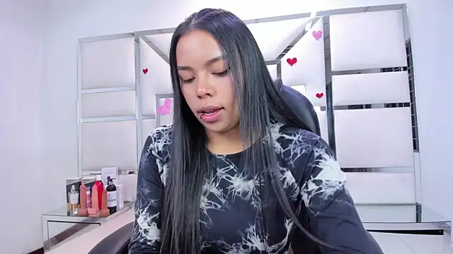 ZoeWan69 online show from February 2026 02:17:02 PM