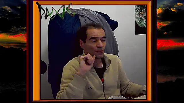 ReyDeBotones online show from February 2026 10:20:02 PM