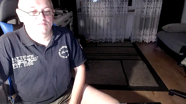 Snapshot of ruplumber chatting on November 2025 05:11:02 AM ruplumber online show from November 2025 05:11:02 AM