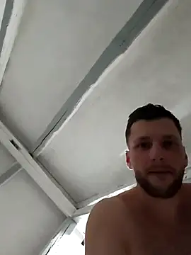 Cosmin224451 online show from December 2025 05:36:01 PM