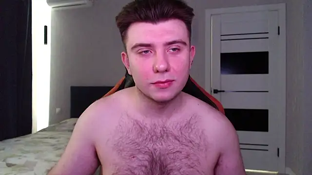 Snapshot of honey_furry chatting on March 2026 06:17:01 AM honey furry online show from March 2026 06:17:01 AM