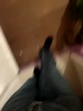 Dam70 online show from December 2025 05:58:02 PM