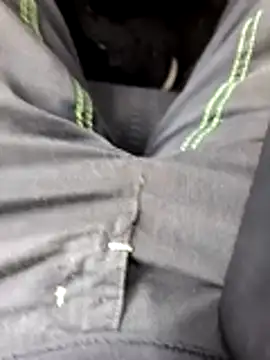 Dam70 online show from November 2025 11:43:02 AM