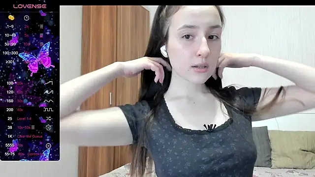 Snapshot of Cute__Nana chatting on December 2025 11:16:01 AM Cute Nana online show from December 2025 11:16:01 AM