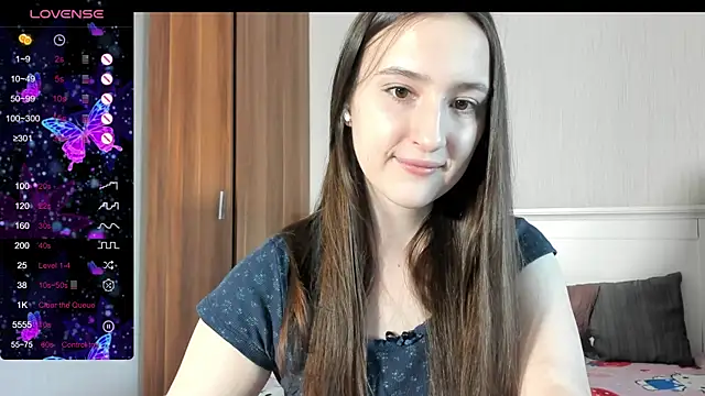 Snapshot of Cute__Nana chatting on October 2025 06:26:02 AM Cute Nana online show from October 2025 06:26:02 AM